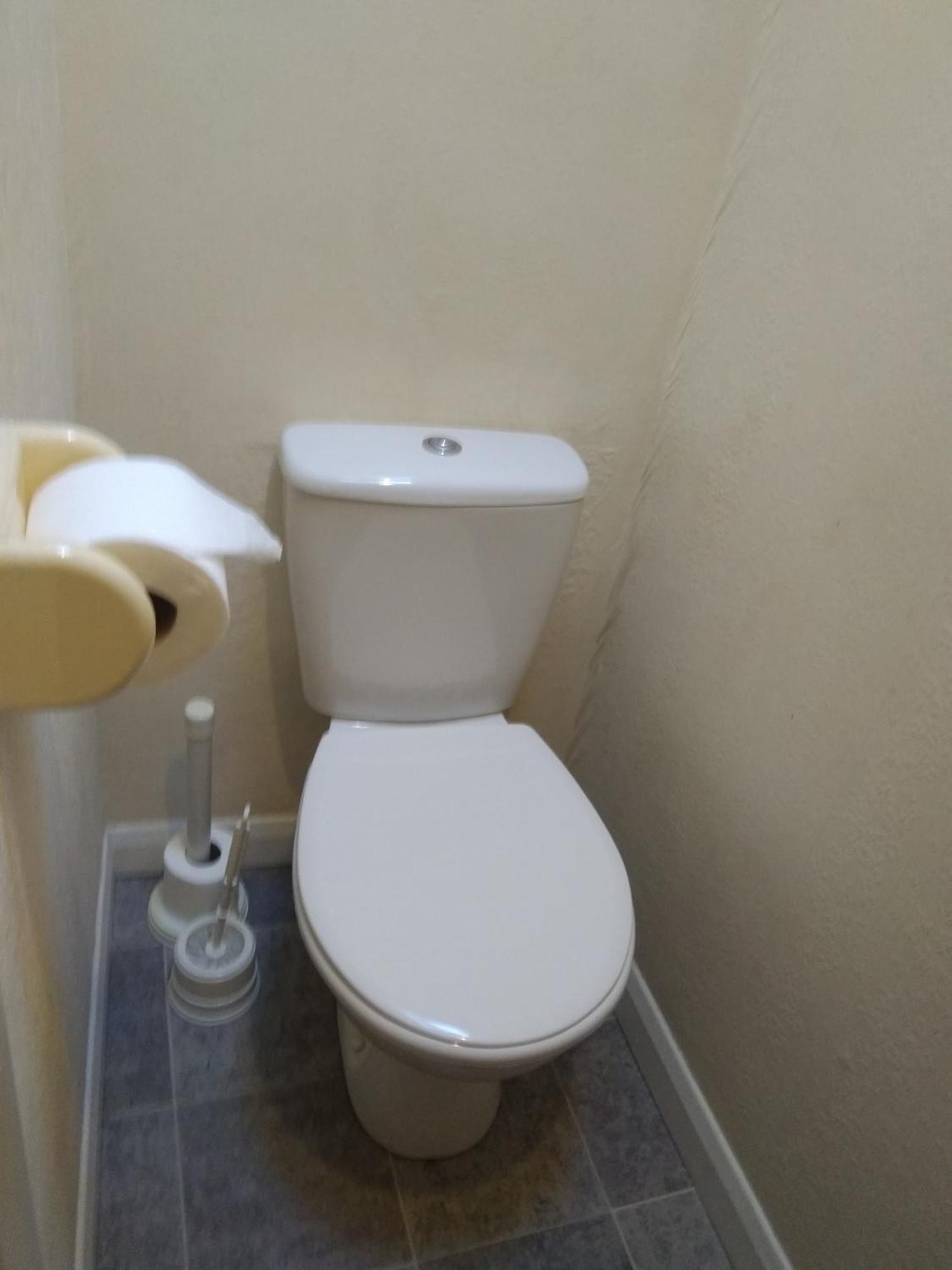 פלימות' Lamplighter Guesthouse חדר תמונה